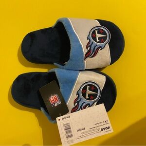 Foco NFL Tennessee titans boys house shoes US 1-2